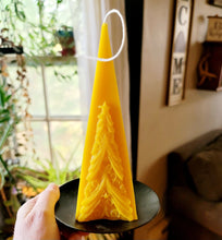 Load image into Gallery viewer, 100% Pure Beeswax Holiday Pillar Candle
